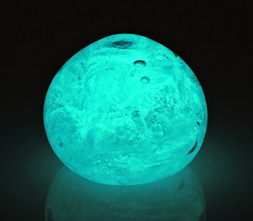 Glowpwdarklrg